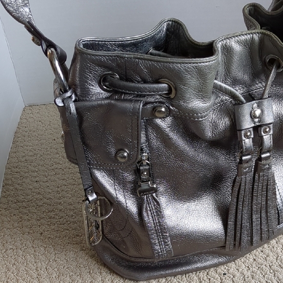 Silver Leather Tote Bag - Picture 10 of 11